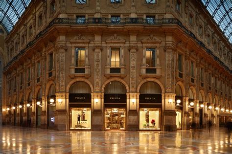 milano prada galleria